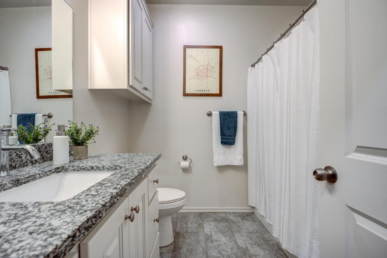 Luxury Lubbock Home Retreat Near Texas Tech Buitenkant foto